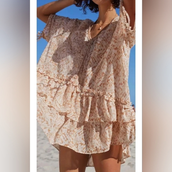 aerie Other - Aerie Boho Crochet Ruffle Trim Cape Orange White Size Small NWT Oversized